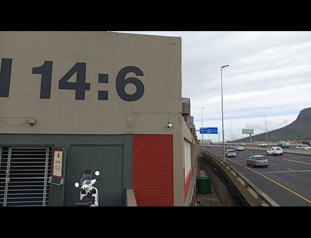 1,700M² WAREHOUSE TO LET IN MAITLAND